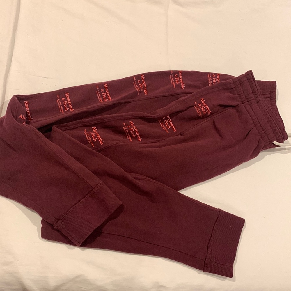 abercrombie & fitch joggers